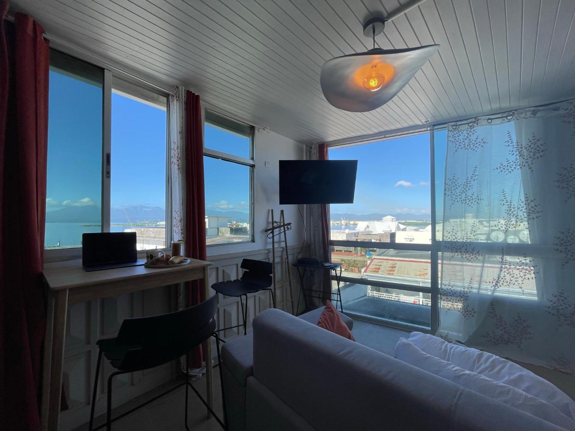 푸앵트아피트르 Penthouse Seaside 10 Min Port, Croisiere Et Aeroport 아파트 외부 사진